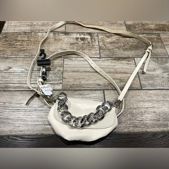 ✨Steve Madden Chunky Chain Convertible to a Belt Bag and Crossbody NWT✨ - Picture 6 of 8